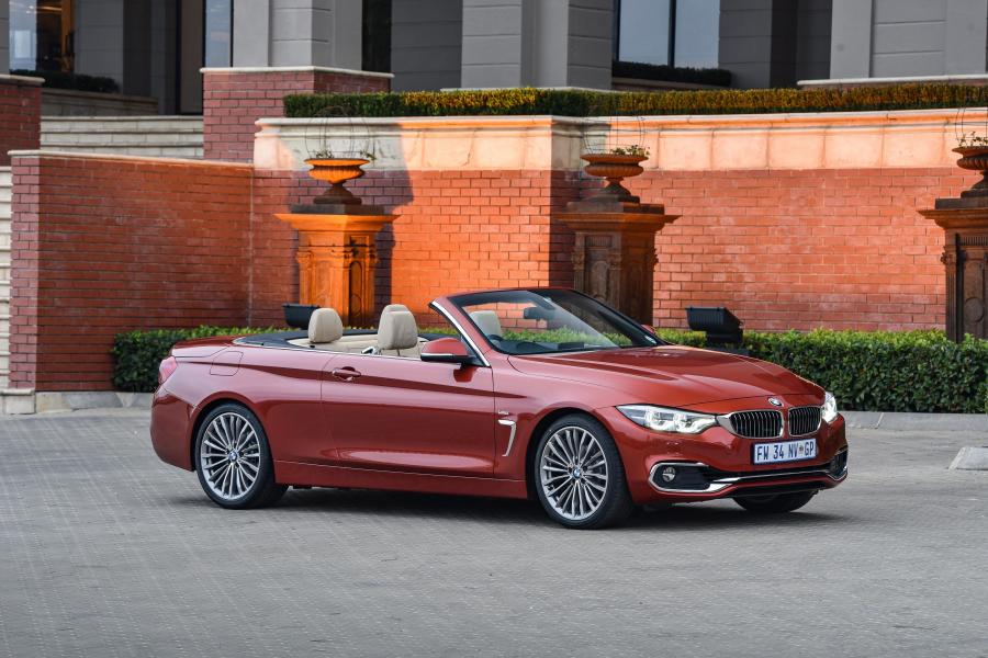  BMW 420i Convertible Luxury Line 2017 года  (ZA) (фото 12 из 30)